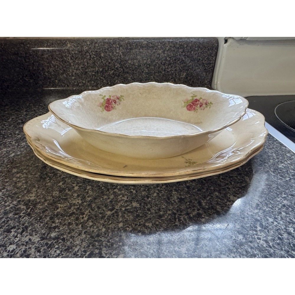 Vintage Buffalo Pottery China‎ Bowl And Platters Rose Floral Design